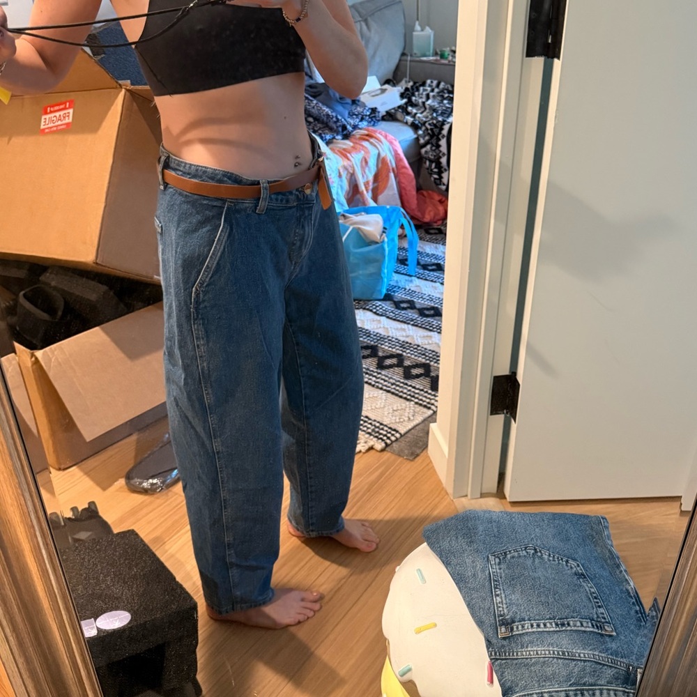 Zara Denim Jeans with Tan Belt